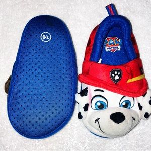 Easy slip on&off, slip-resistant for tots, safe&secure. Slip-resistant.